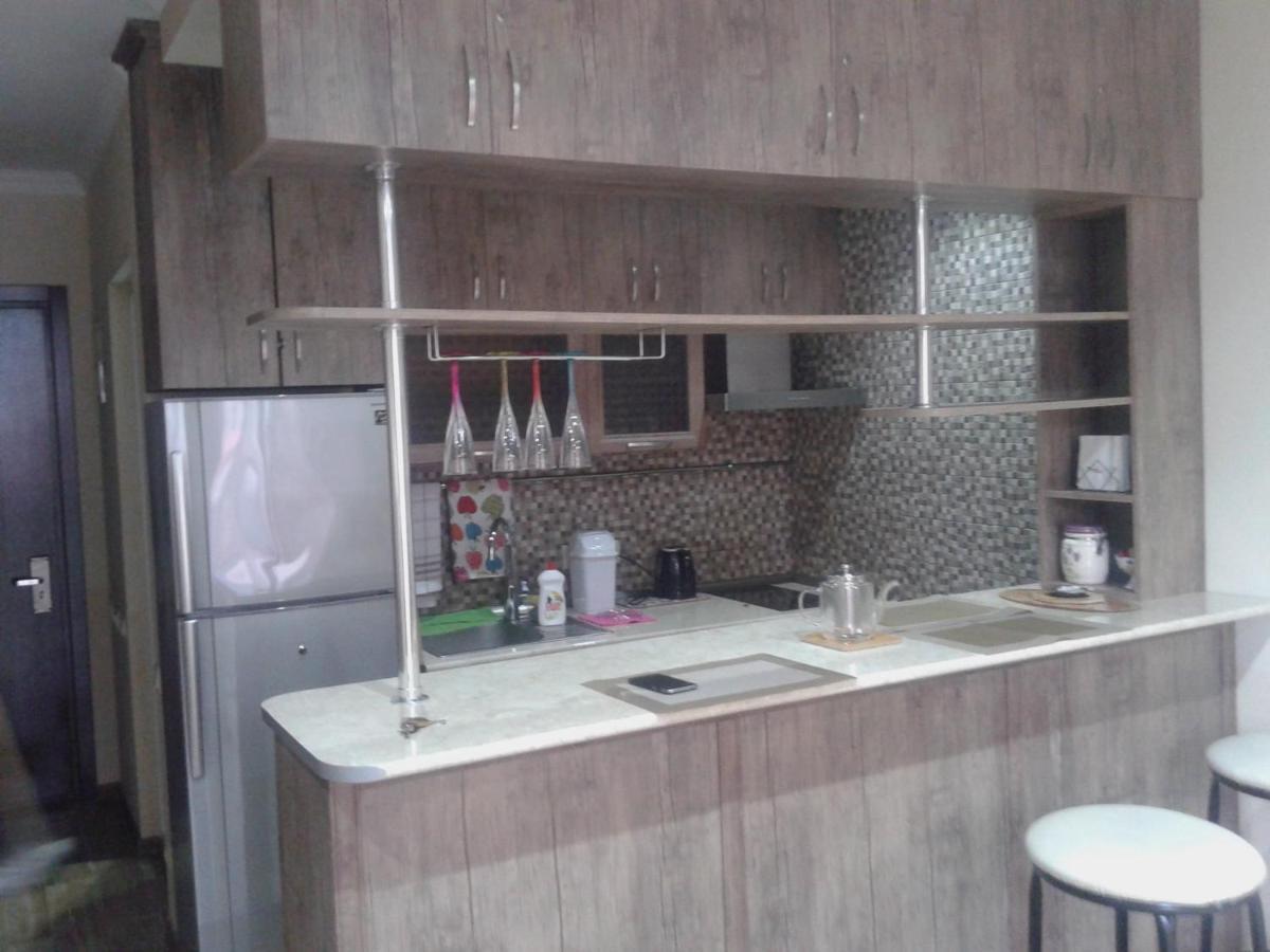 Apartamento Batumi Orbi Sea Tawer Exterior foto