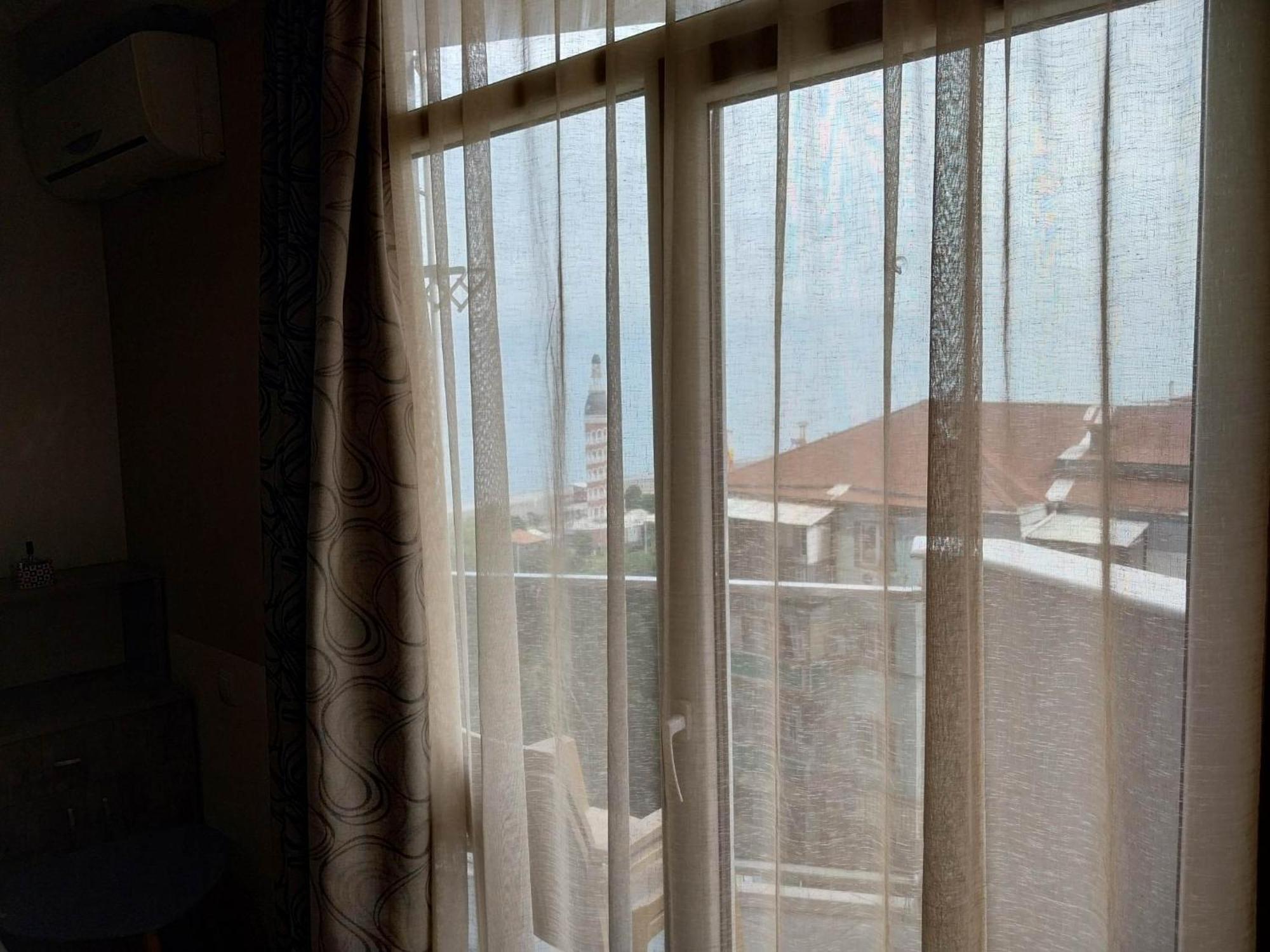 Apartamento Batumi Orbi Sea Tawer Exterior foto