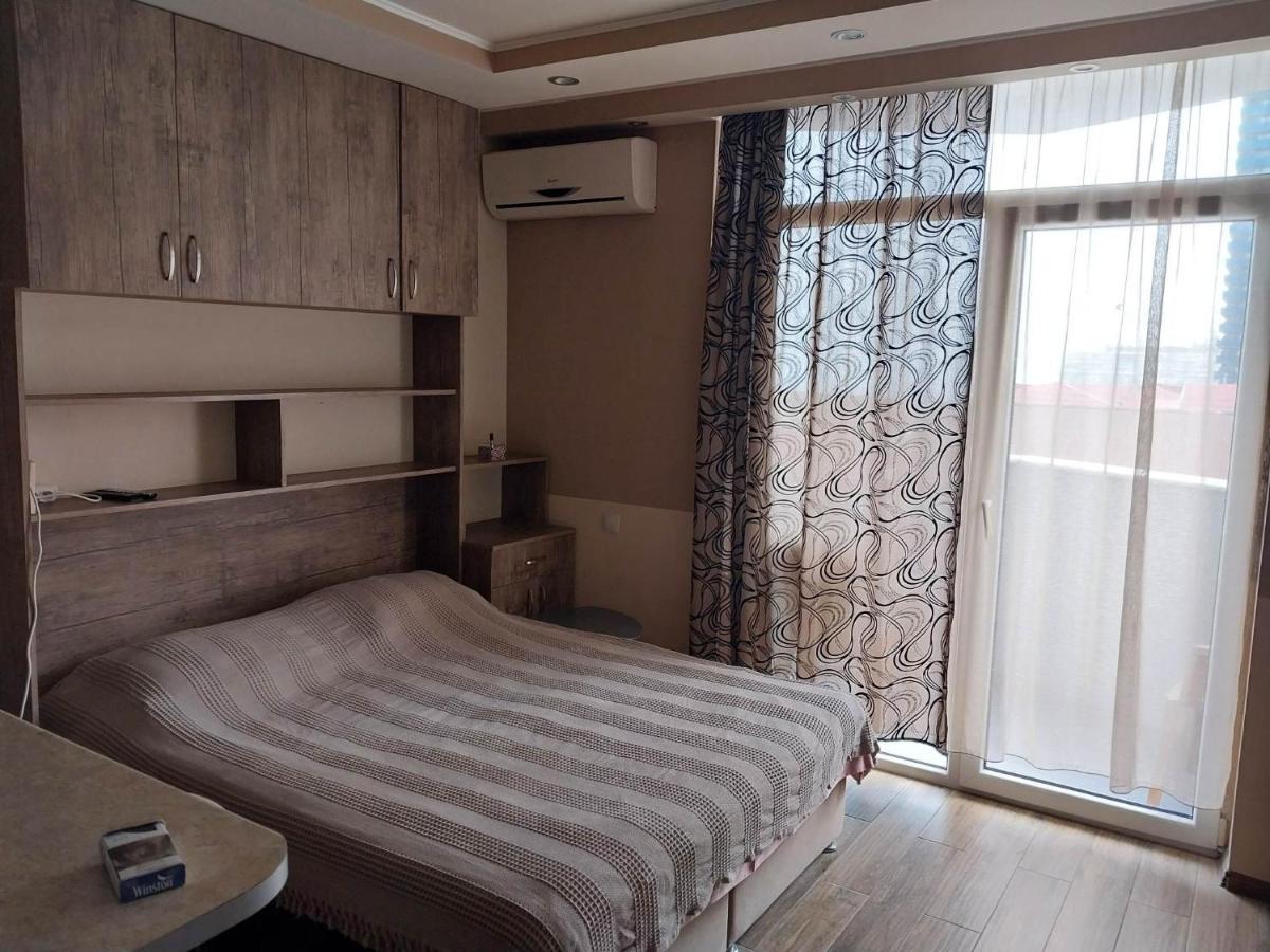 Apartamento Batumi Orbi Sea Tawer Exterior foto